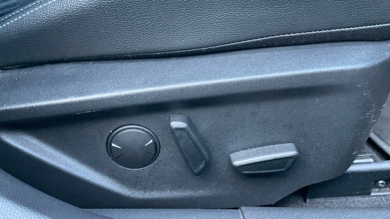 Ford Focus 1.5 EcoBoost 150 Active X Auto 5dr Petrol Estate